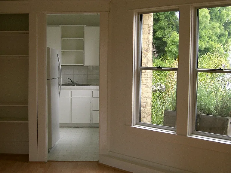 51 Rose Ave — Photo 2