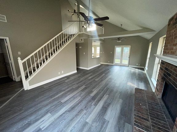 5th image of 3805 Fairhaven Dr