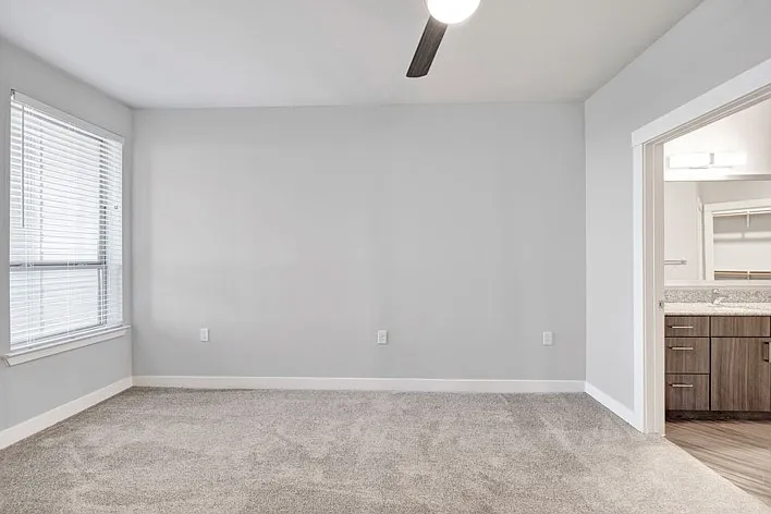14115 N Highway 183 — Photo 12