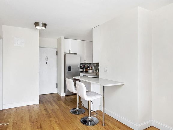 3rd image of 440 E 79th St APT 16L