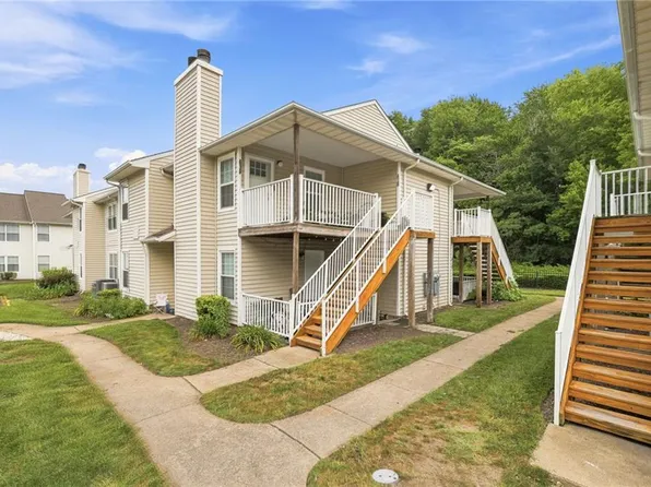 614 Zephyr Ct, Virginia Beach, VA 23462