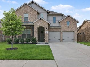 5621 Salt Springs Dr, Fort Worth, TX 76179