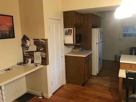 3rd image of 226 Antisdel Pl NE