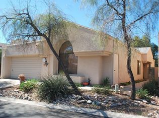 3233 N Hill Farm Dr, Tucson, AZ 85712