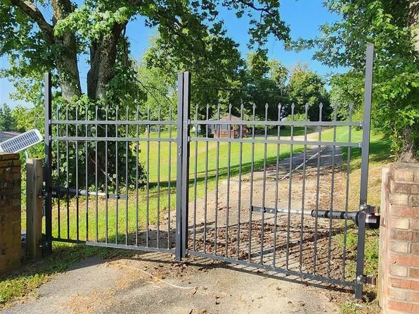 2811 Ebell Rd, Oneonta, AL 35121