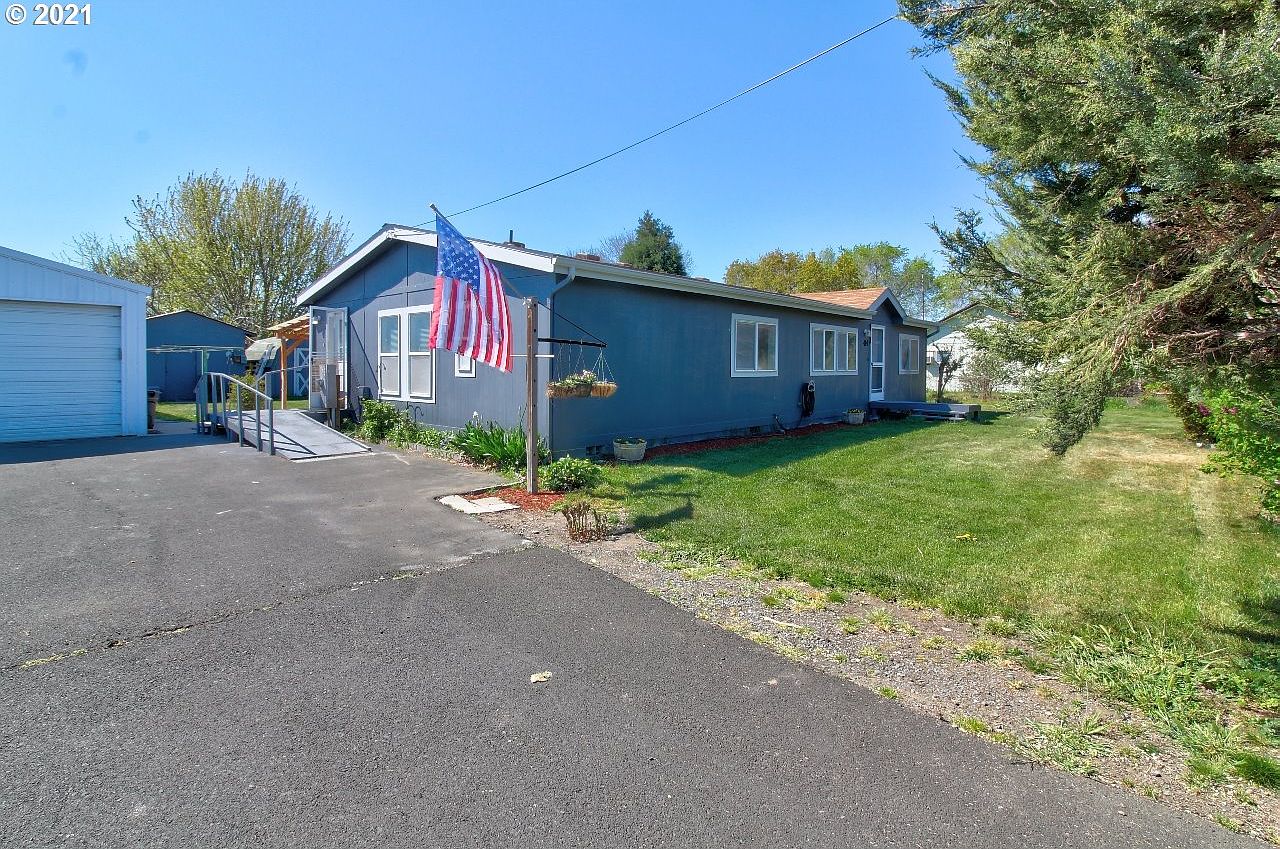 414 3rd Ave, Dallesport, WA 98617 Zillow