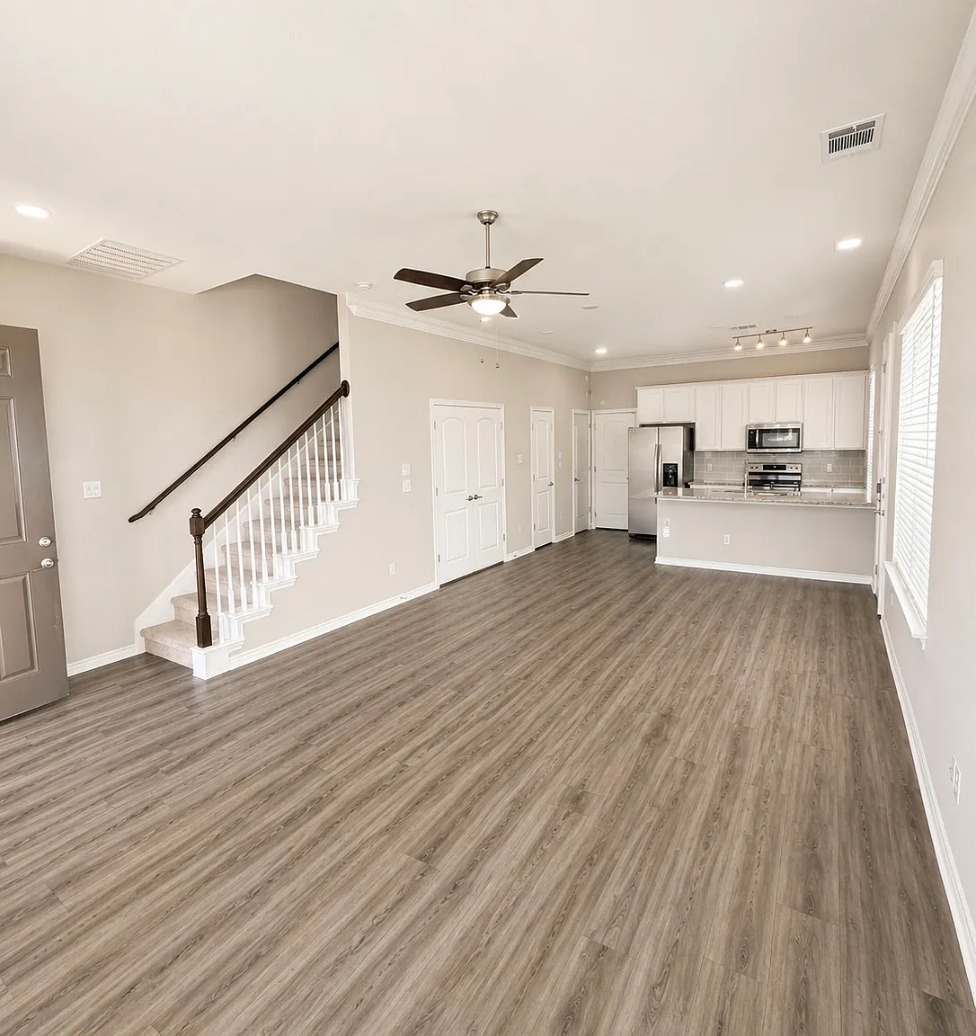 3 bed, 2.5 bath, 1497 sqft, $1,950 — Photo 3