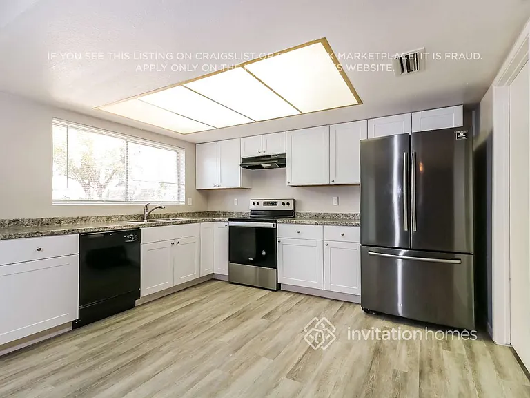 5148 W Laurie Ln — Photo 6