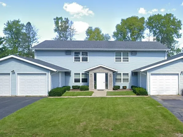 308 Pine Crest Dr APT 1, Cambridge, WI 53523