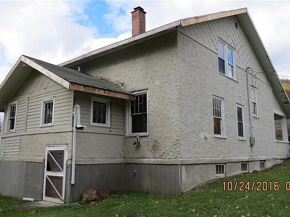 5th image of 186 Wellsville St