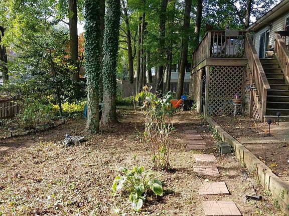 2nd image of 202 Seminole Dr