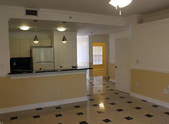 5th image of 4450 Botanical Place Cir APT 205