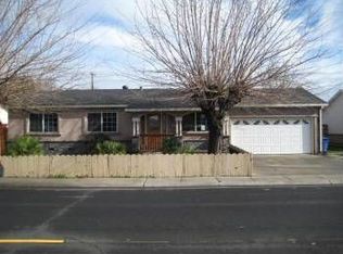 16022 Cambridge Dr, Lathrop, CA 95330