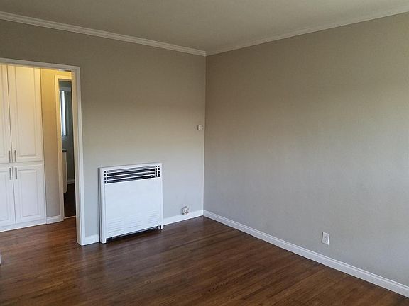 4th image of 5254 E The Toledo #3-5254-03