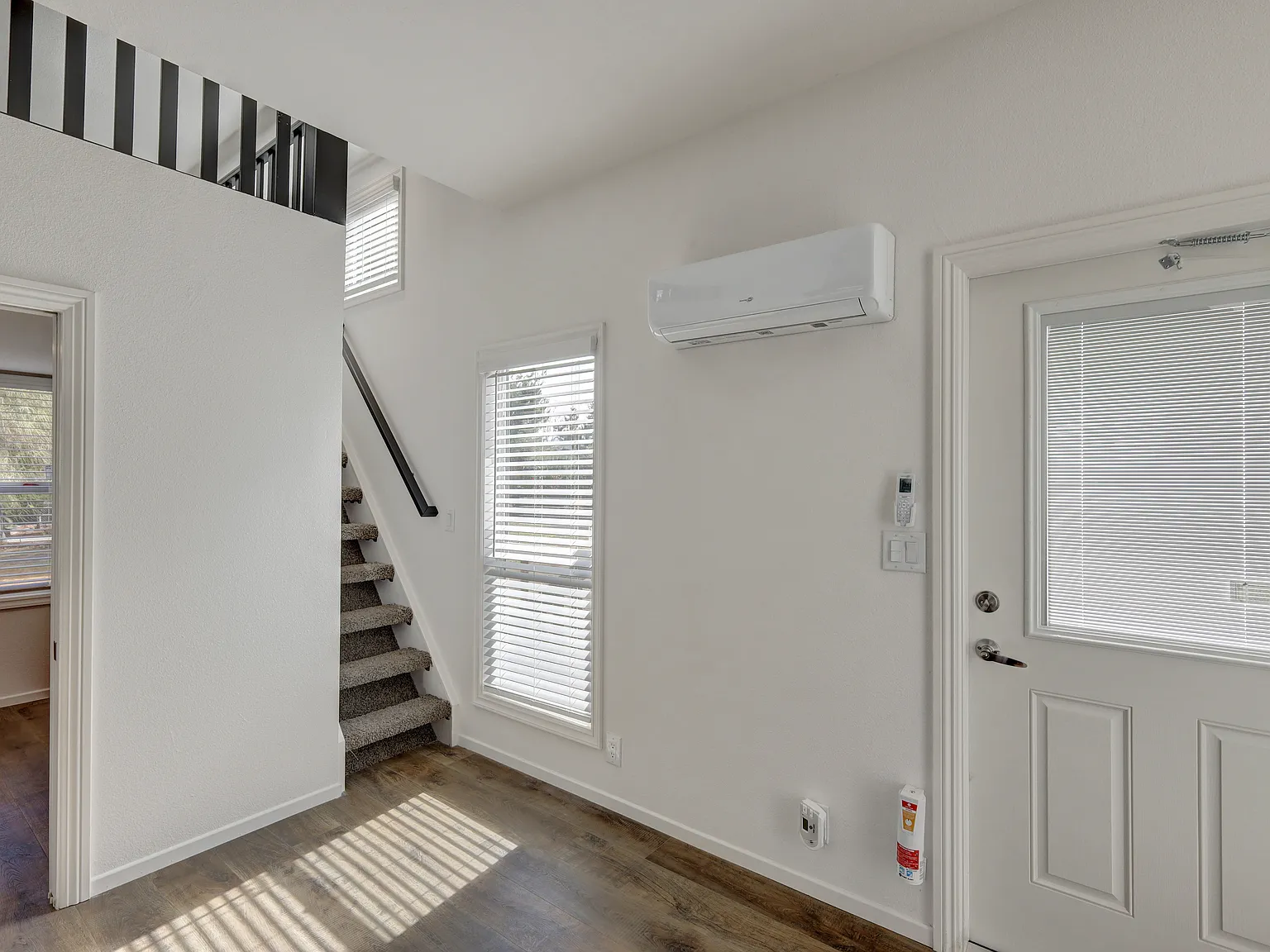 2 bed, $2,195 — Photo 3