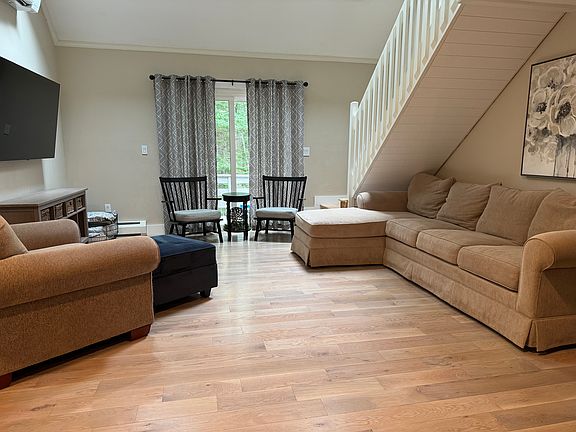 3rd image of 18 Chickadee Ln #18