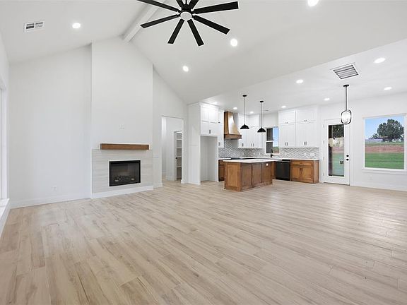 5th image of 2179 Providence Way