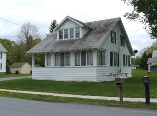 37 Mettowee St, Granville, NY 12832