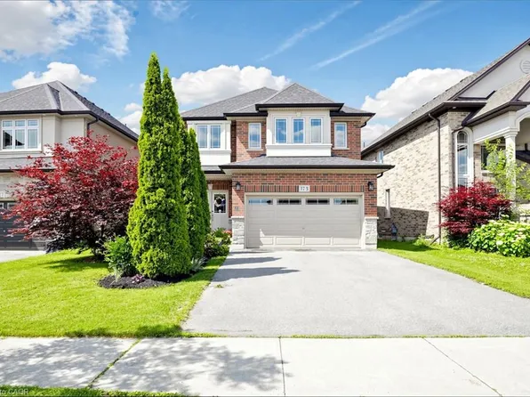 173 Raymond Rd, Hamilton, ON L9K 0G9