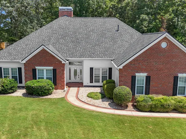 704 Cirrus Ct, Peachtree City, GA 30269