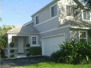 2996 Tall Oak Ct, Davie, FL 33328