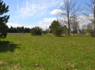 1018 Cantabrian Dr, Weidman, MI