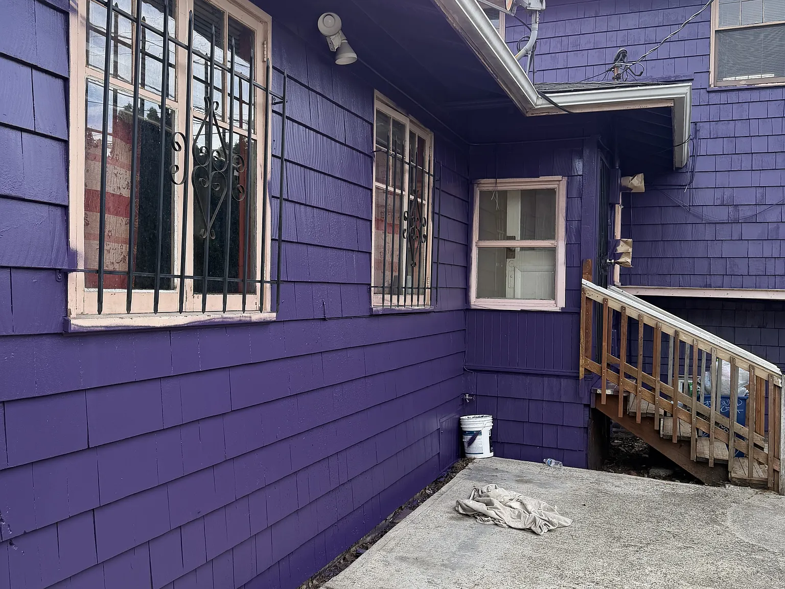 705 NE 50th St — Photo 3