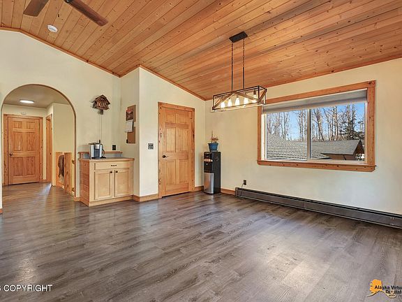 2nd image of 540 E Chickaloon Way