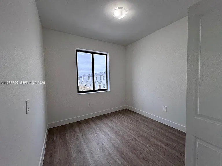34435 SW 189th Ct — Photo 7