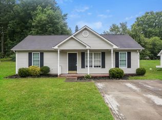 6535 Lynmont Dr, Charlotte, NC 28212