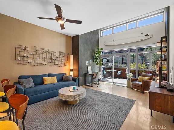 2nd image of 800 The Mark Ln Unit 102