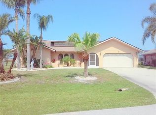 20 Bunker Pl, Rotonda West, FL 33947