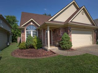 3206 Rainview Cir, Louisville, KY 40220