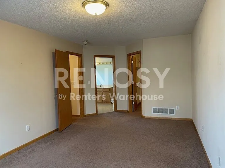29667 North Ct — Photo 15