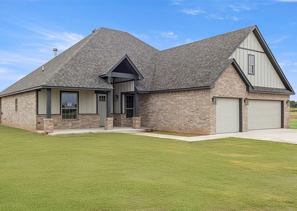 1st image of 1925 E Ranch Ln