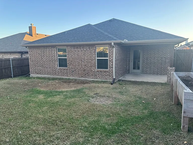 3501 Ballam St — Photo 22