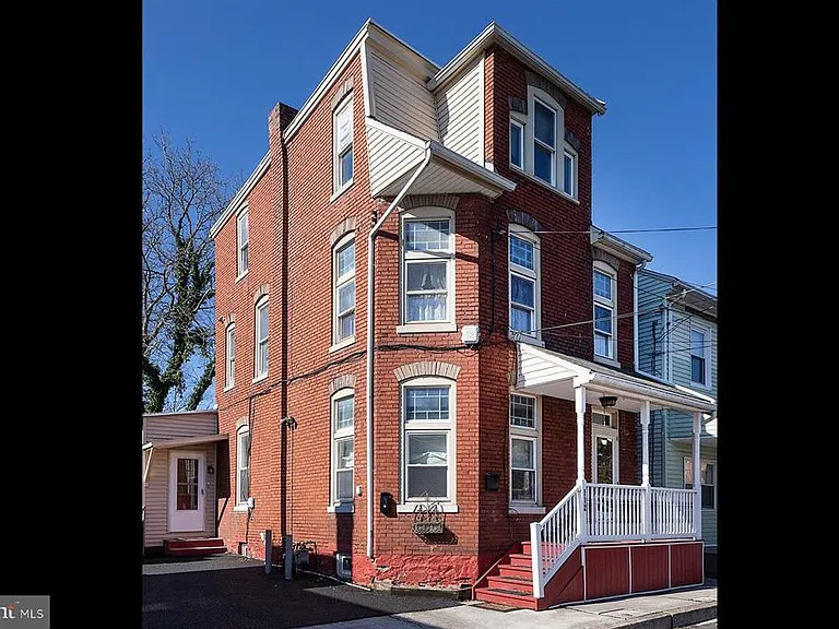 112 Nissley St #2 — Photo 4