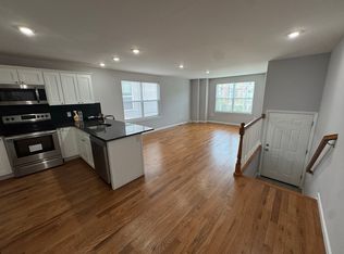 301 N 13th St APT 1, Newark, NJ 07107