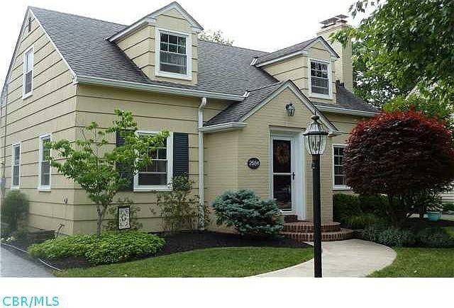1st image of 2584 Westmont Blvd