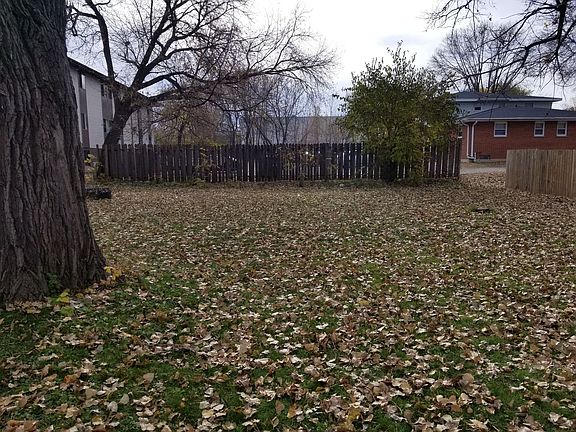 2nd image of 1669 Western Ave