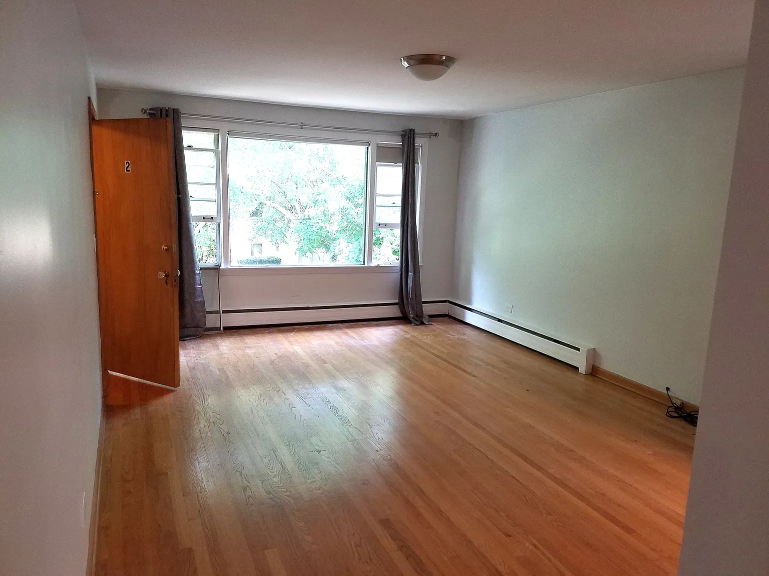 2 bed, 900 sqft, $1,850 — Photo 4