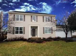 362 Merion Dr, Cary, IL 60013