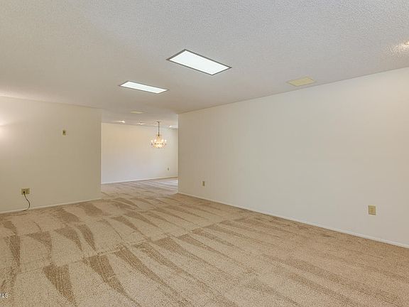 5th image of 17215 N Lime Rock Dr