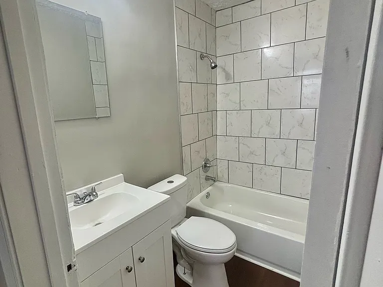 328 Cecil Ave — Photo 9