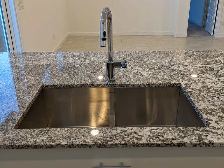 Kitchen sink