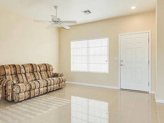 5th image of 1546 N Mimosa Way