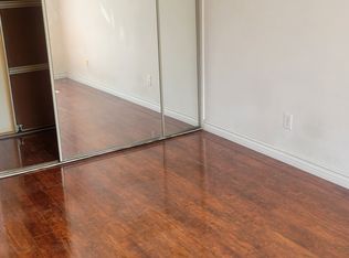 10960 Ashton Ave APT 208, Los Angeles, CA 90024