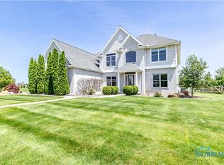 5805 Green Ivy Ln, Monclova, OH