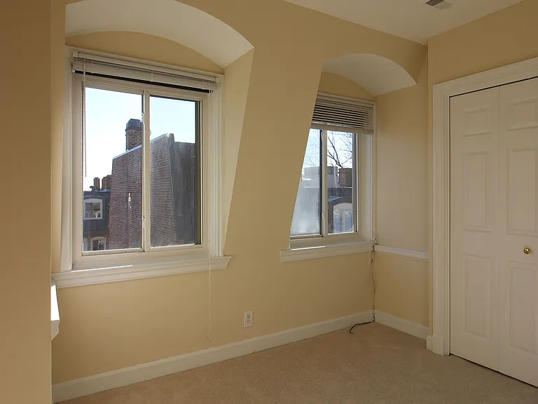 1224 Eton Ct NW — Photo 13