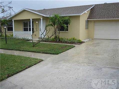 2nd image of 1386 W Libby Dr